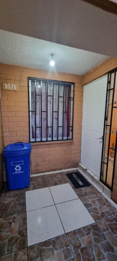 圣地亚哥Casa Enea Pudahuel别墅 外观 照片
