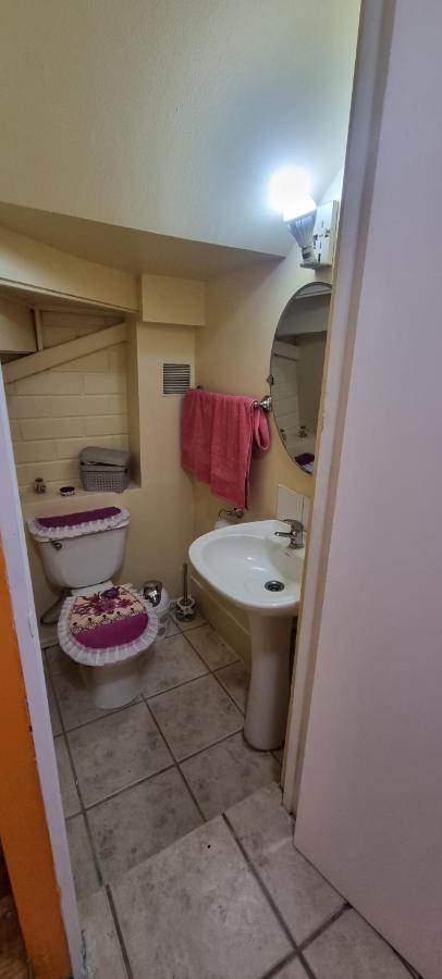 圣地亚哥Casa Enea Pudahuel别墅 外观 照片